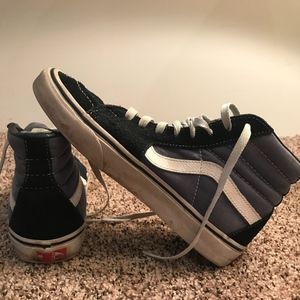 Old Skool Navy Blue High top vans